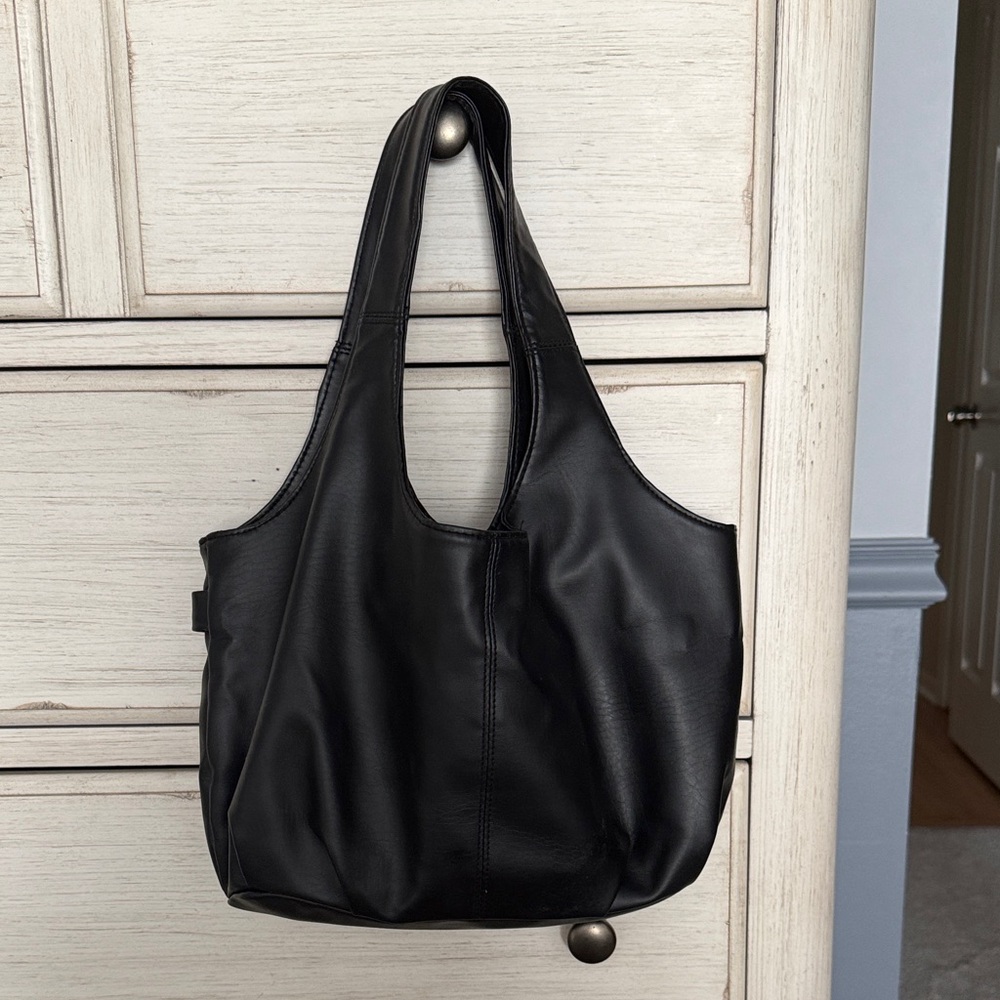 Avon Classic Black Shoulder Bag